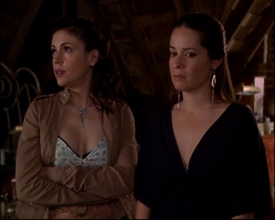 Charmed-Online-dot-820GoneWithTheWitches1425.jpg