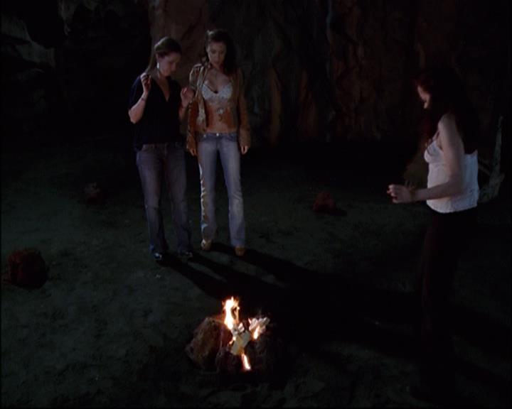 Charmed-Online-dot-net_8x21KillBillieVol2-0291.jpg