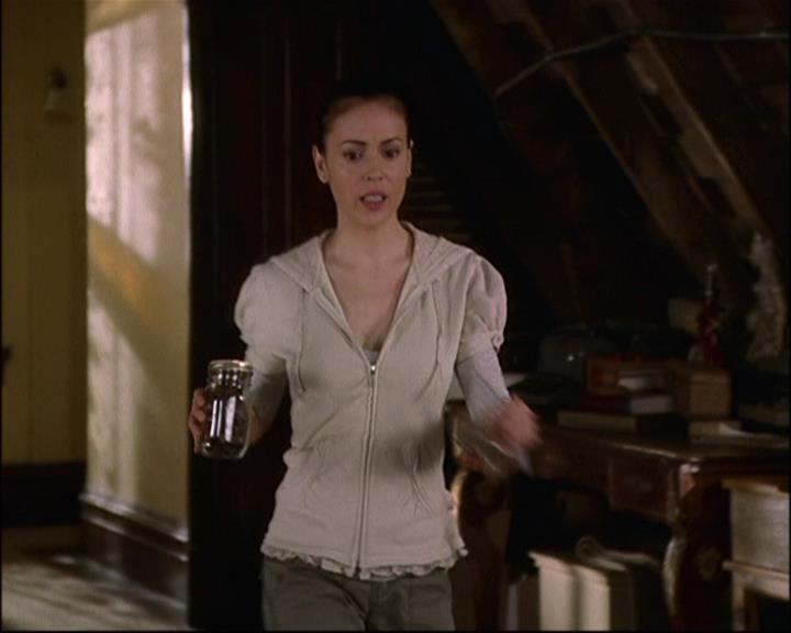 Charmed-Online-dot-net_8x21KillBillieVol2-0717.jpg