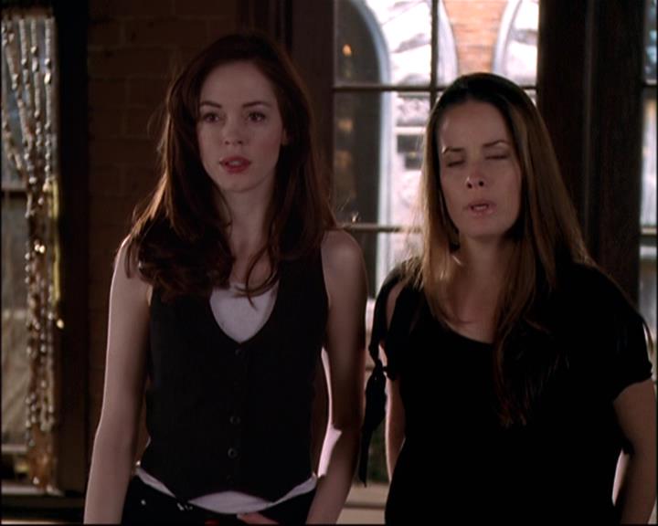 Charmed-Online-dot-net_8x21KillBillieVol2-0912.jpg