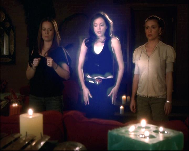 Charmed-Online-dot-net_8x21KillBillieVol2-1777.jpg