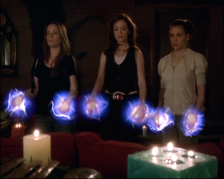 Charmed-Online-dot-net_8x21KillBillieVol2-1780.jpg