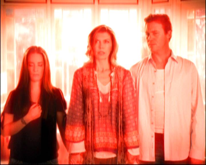 Charmed-Online-dot-net_822ForeverCharmed0520.jpg Charmed-Online-dot-net_822ForeverCharmed0520.jpg