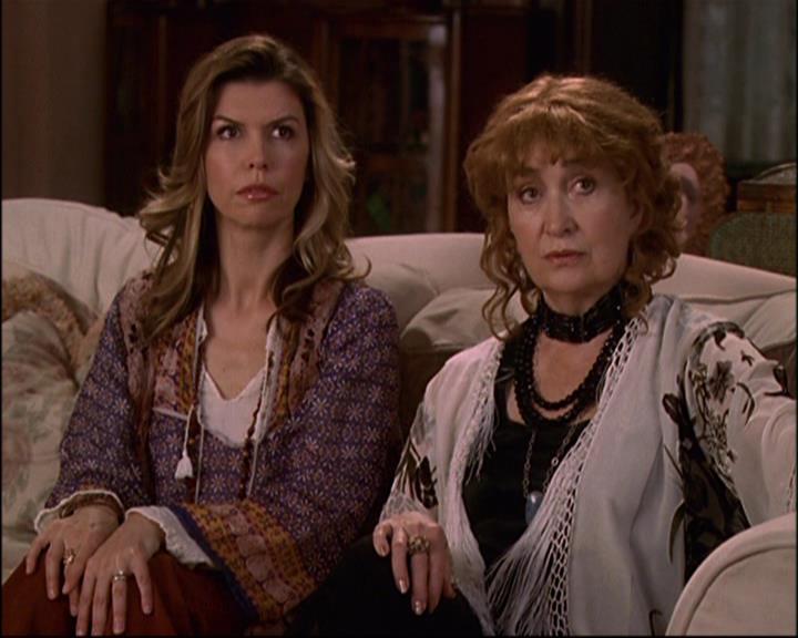 Charmed-Online-dot-net_822ForeverCharmed1293.jpg Charmed-Online-dot-net_822ForeverCharmed1293.jpg