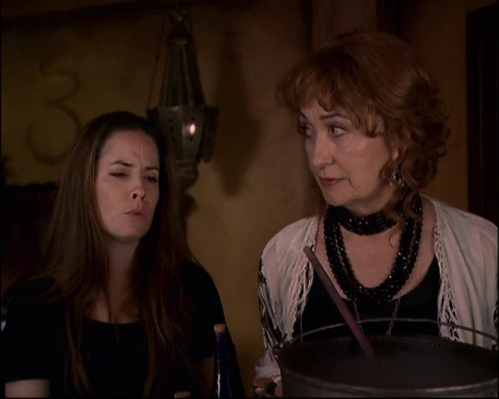 Charmed-Online-dot-net_822ForeverCharmed1559.jpg Charmed-Online-dot-net_822ForeverCharmed1559.jpg