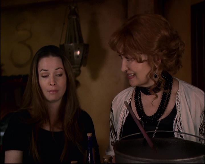 Charmed-Online-dot-net_822ForeverCharmed1565.jpg