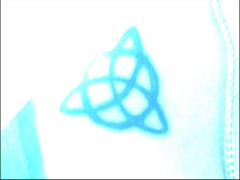 charmed-online_dot_net_OpeningCreditsS8-00067.png