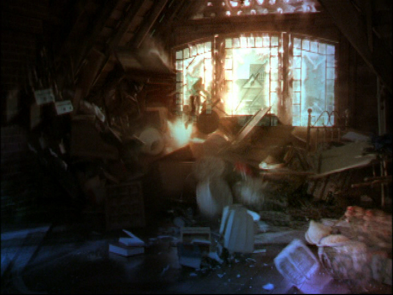 charmed-online_dot_net_OpeningCreditsS8-00028.png