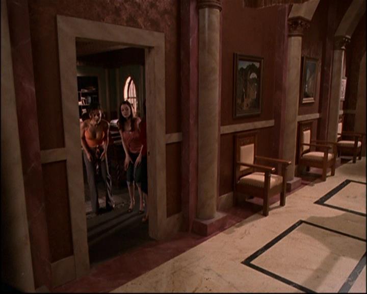 Charmed-Online-dot-TheMakingOfCharmed0130.jpg