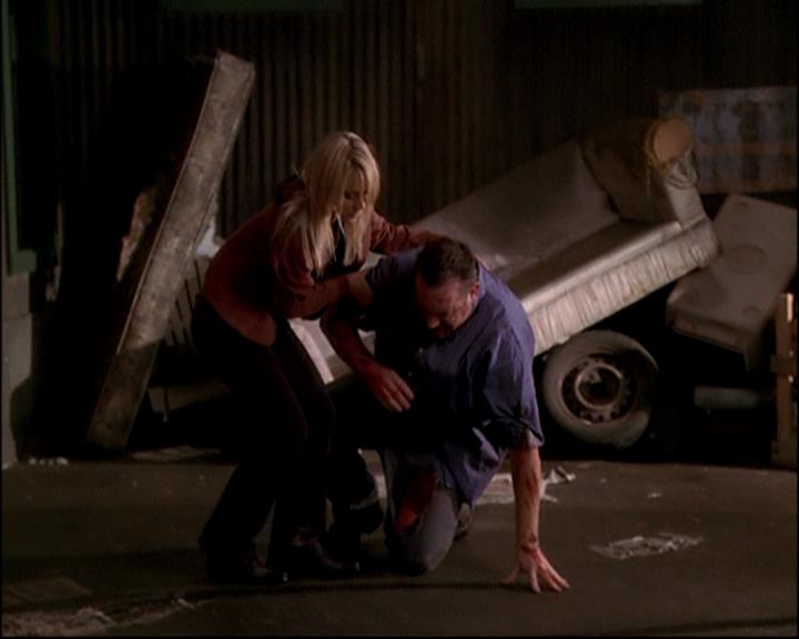 Charmed-Online-dot-TheMakingOfCharmed0357.jpg Charmed-Online-dot-TheMakingOfCharmed0357.jpg