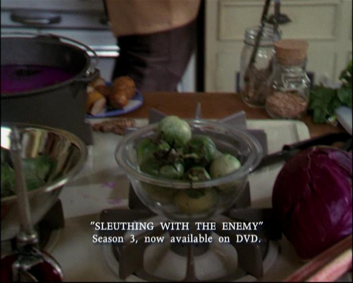 Charmed-Online-dot-ToTheManorBorn0215.jpg Charmed-Online-dot-ToTheManorBorn0215.jpg