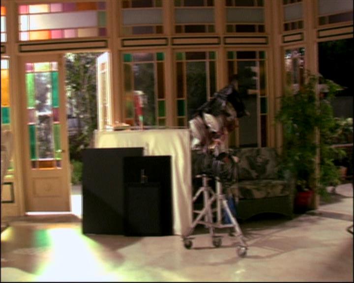 Charmed-Online-dot-ToTheManorBorn0238.jpg Charmed-Online-dot-ToTheManorBorn0238.jpg