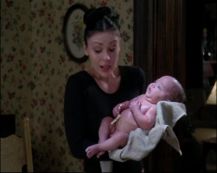 Charmed-Online-dot-ToTheManorBorn0281.jpg