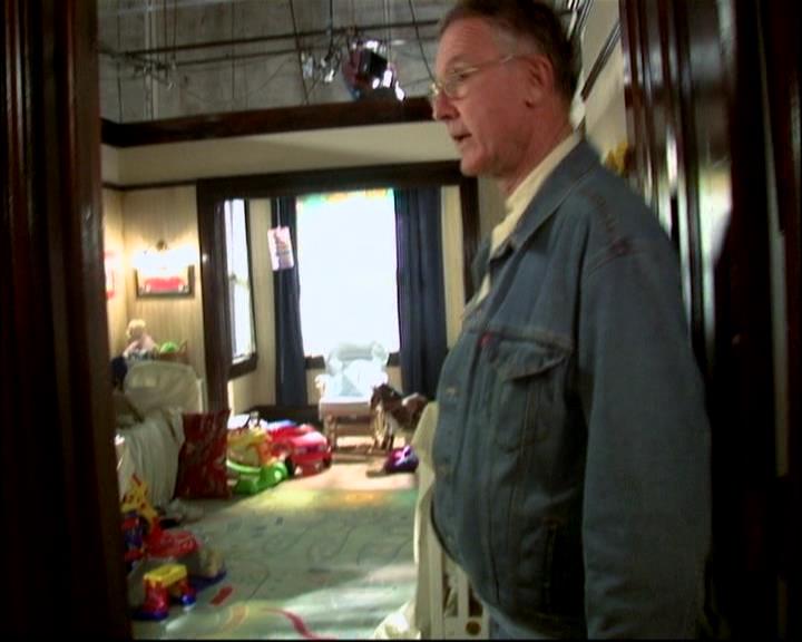 Charmed-Online-dot-ToTheManorBorn0290.jpg