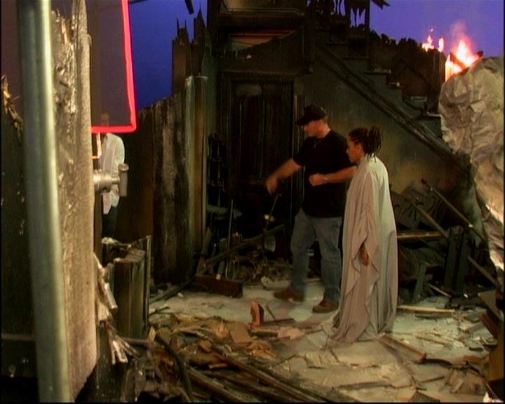 Charmed-Online-dot-ToTheManorBorn0456.jpg