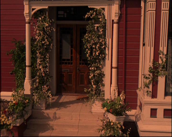 Charmed-Online-dot-ToTheManorBorn0495.jpg