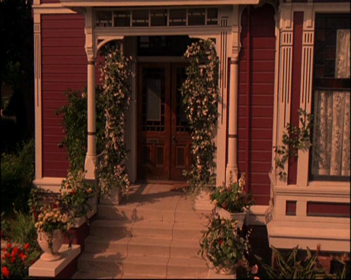 Charmed-Online-dot-ToTheManorBorn0496.jpg