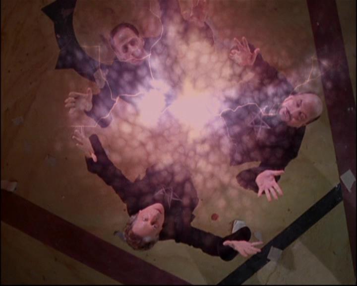 Charmed-Online-dot-TheStoryOfCharmed-CharmedAgain0220.jpg