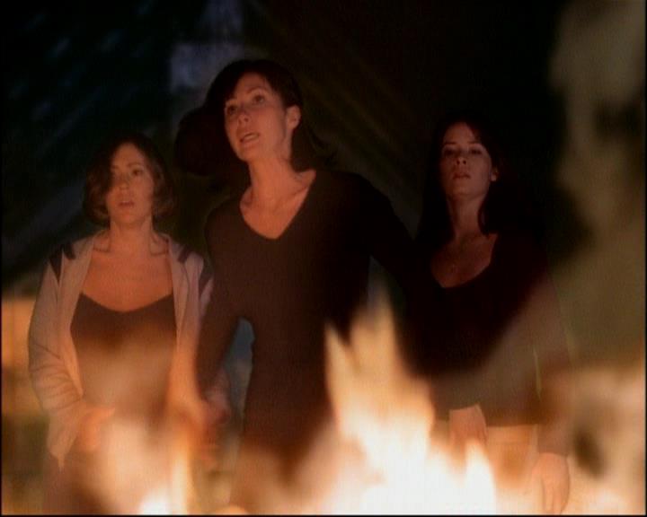 Charmed-Online-dot-TheStoryOfCharmed-Genesis0362.jpg Charmed-Online-dot-TheStoryOfCharmed-Genesis0362.jpg