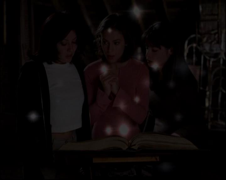 Charmed-Online-dot-TheStoryOfCharmed-Genesis0624.jpg