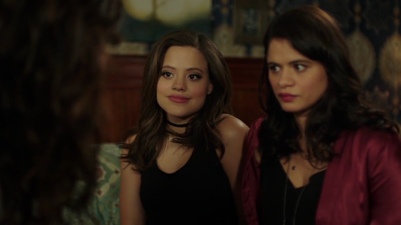 Charmed-Online-dot-nl_Charmed-1x01Pilot00095.jpg