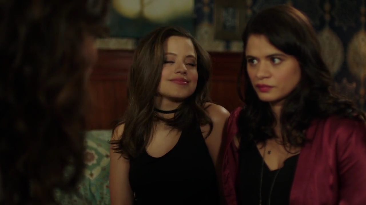 Charmed-Online-dot-nl_Charmed-1x01Pilot00096.jpg Charmed-Online-dot-nl_Charmed-1x01Pilot00096.jpg