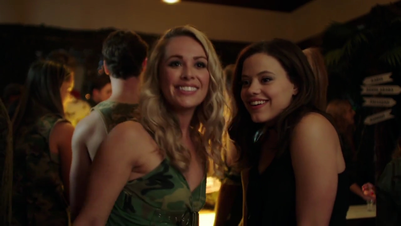 Charmed-Online-dot-nl_Charmed-1x01Pilot00283.jpg