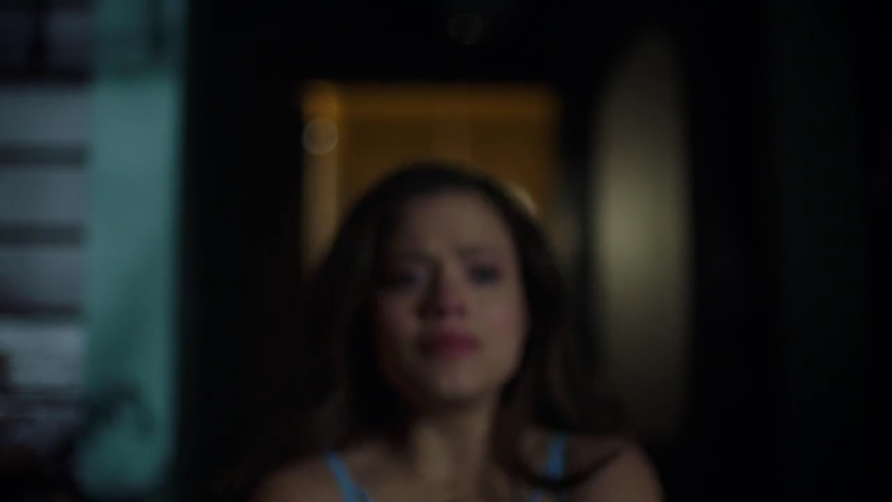 Charmed-Online-dot-nl_Charmed-1x01Pilot01667.jpg