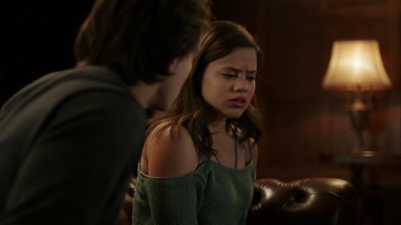 Charmed-Online-dot-nl_Charmed-1x01Pilot01769.jpg