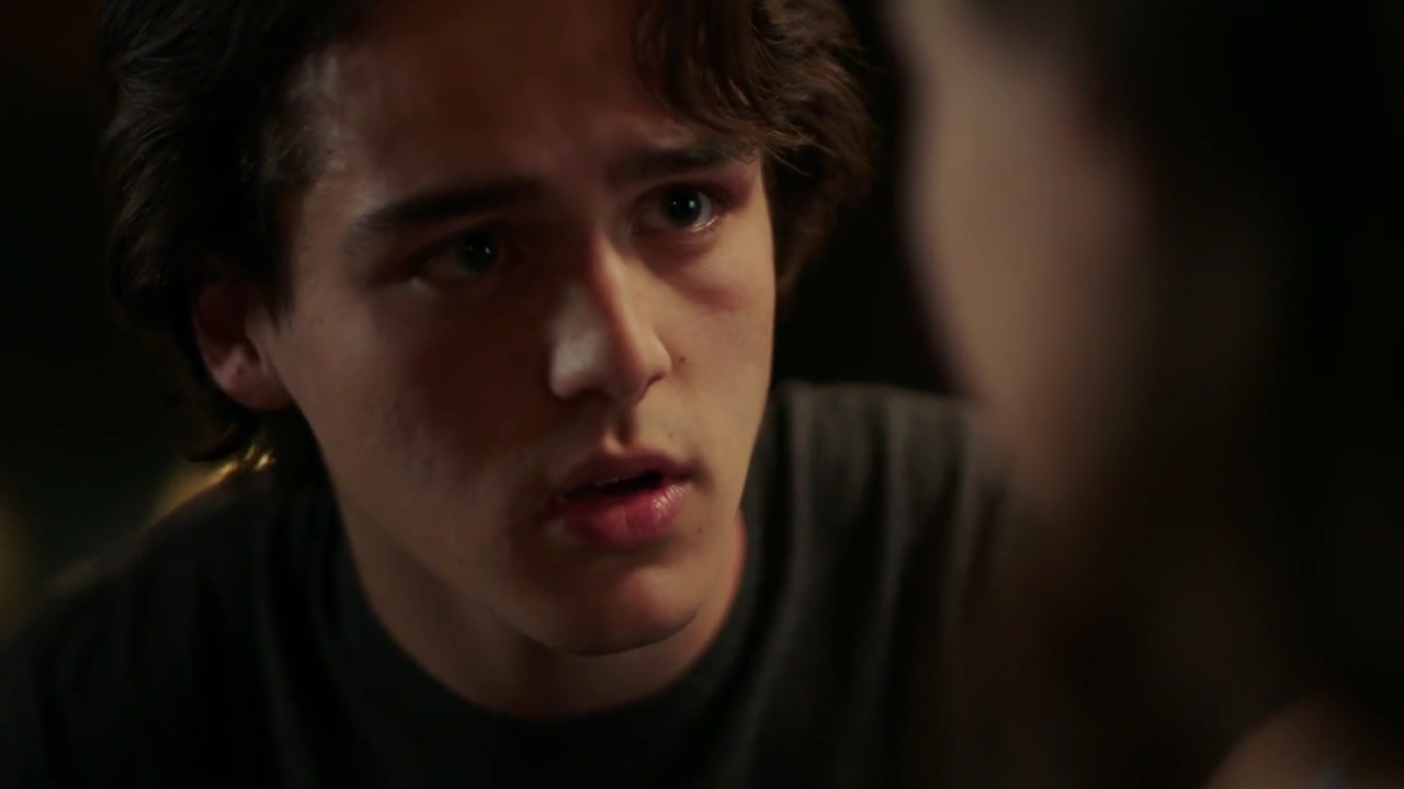 Charmed-Online-dot-nl_Charmed-1x01Pilot01782.jpg