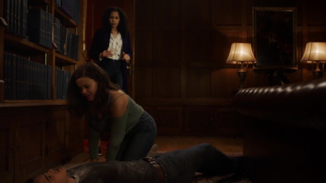 Charmed-Online-dot-nl_Charmed-1x01Pilot01835.jpg Charmed-Online-dot-nl_Charmed-1x01Pilot01835.jpg