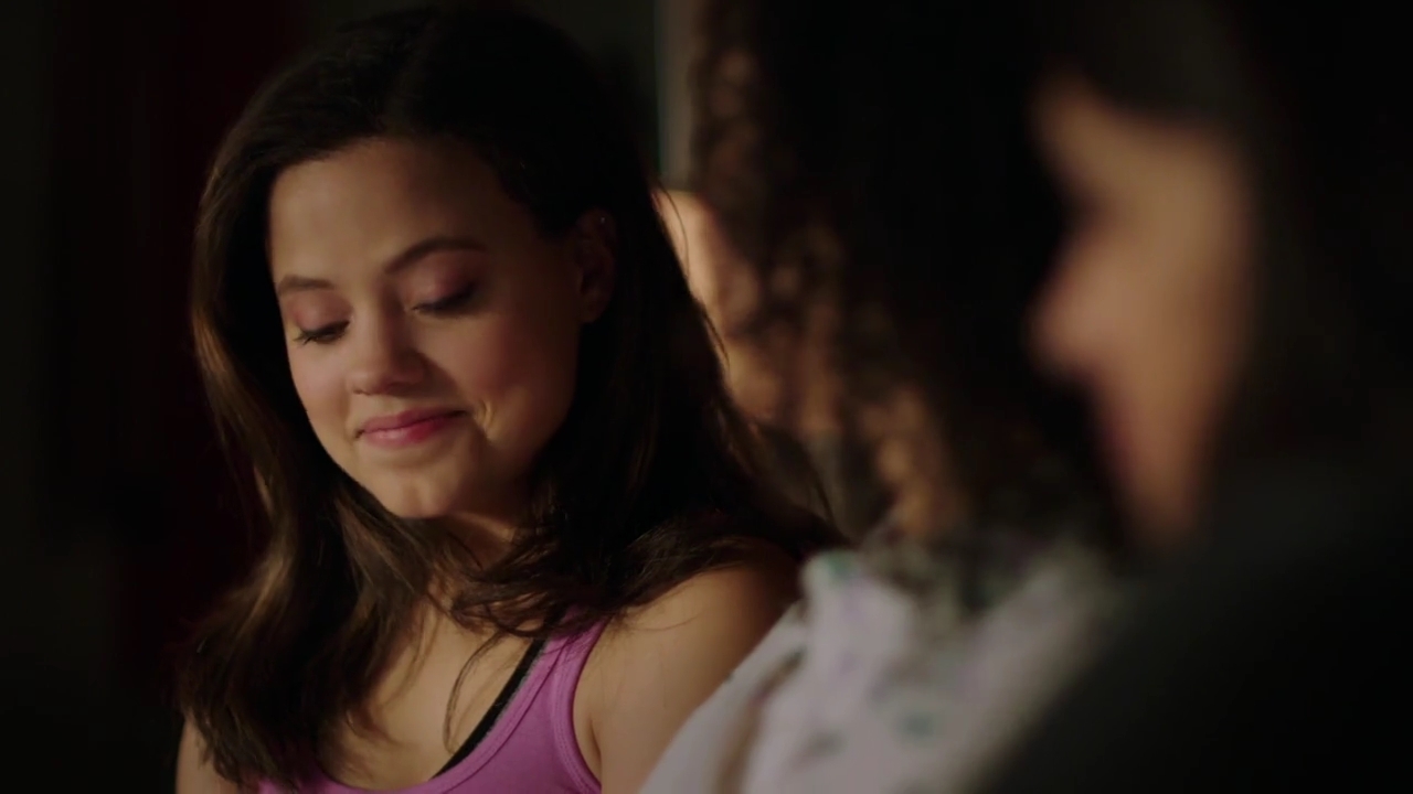 Charmed-Online-dot-nl_Charmed-1x01Pilot01985.jpg