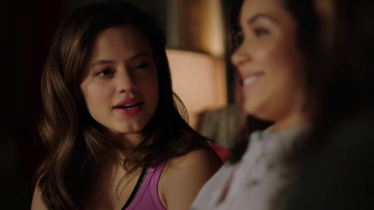 Charmed-Online-dot-nl_Charmed-1x01Pilot02046.jpg Charmed-Online-dot-nl_Charmed-1x01Pilot02046.jpg