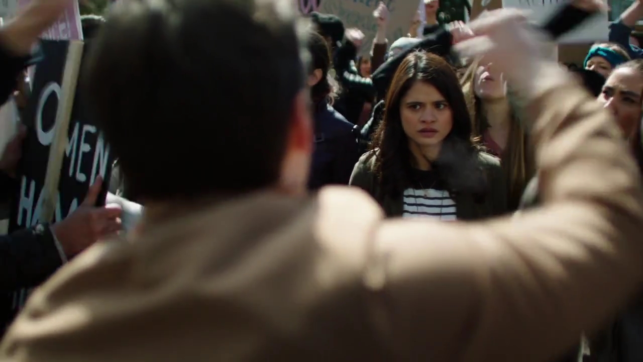 Charmed-Online-dot-nl_Charmed-1x01Pilot02134.jpg