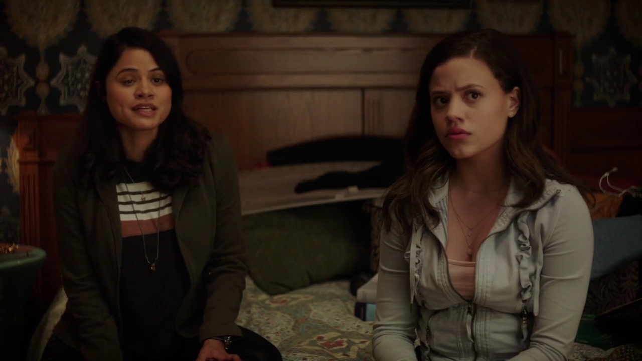 Charmed-Online-dot-nl_Charmed-1x02LetThisMotherOut00226.jpg