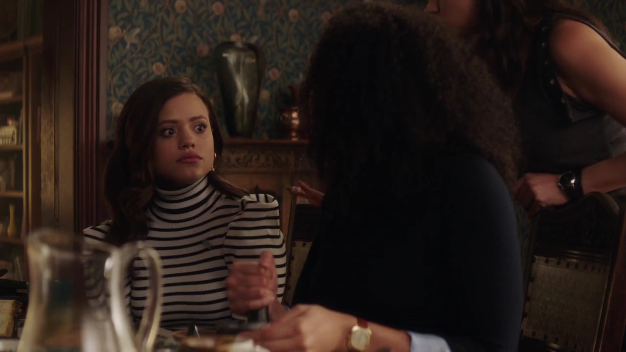 Charmed-Online-dot-nl_Charmed-1x02LetThisMotherOut00338.jpg