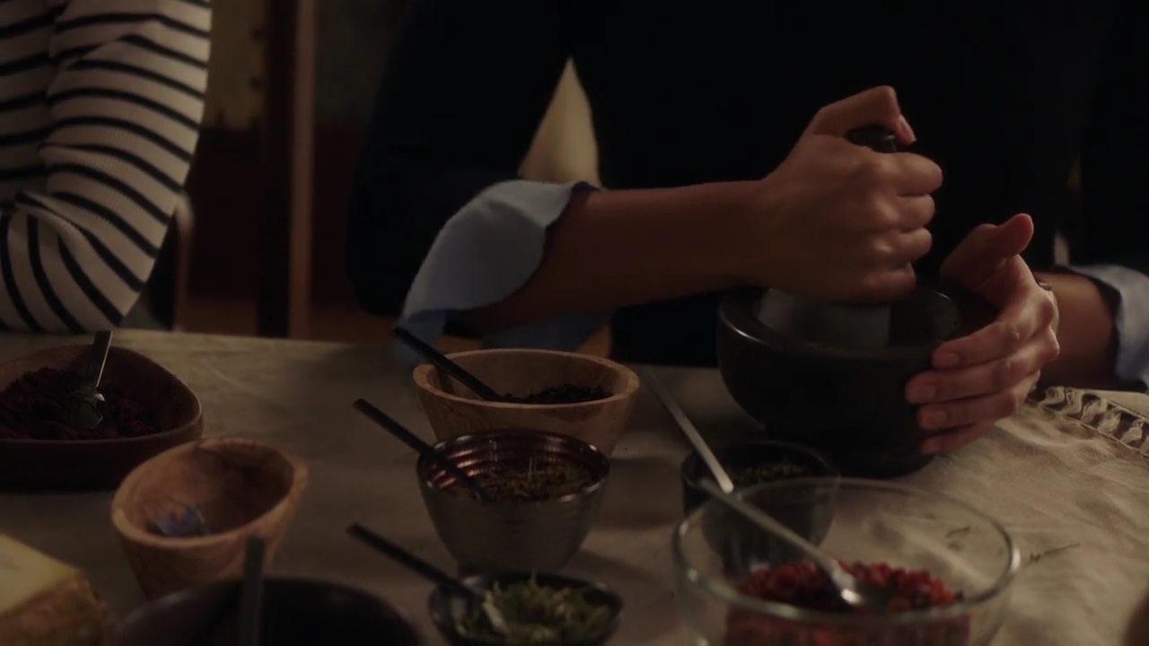 Charmed-Online-dot-nl_Charmed-1x02LetThisMotherOut00354.jpg Charmed-Online-dot-nl_Charmed-1x02LetThisMotherOut00354.jpg