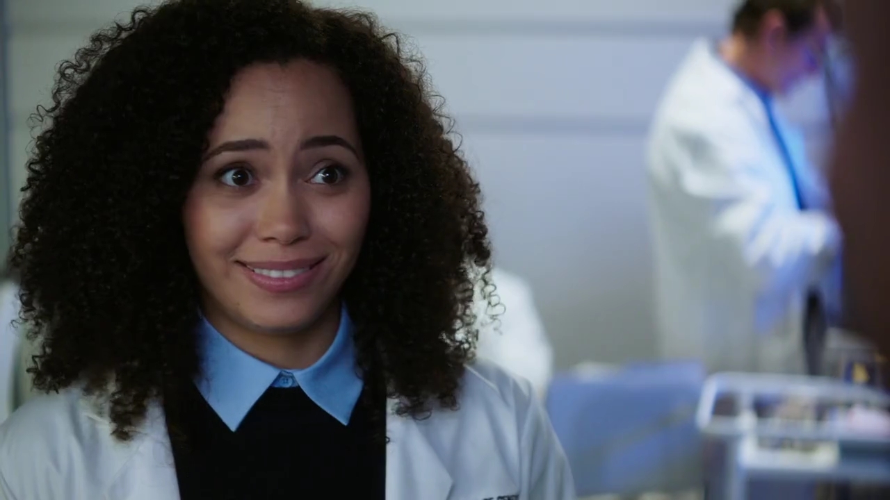 Charmed-Online-dot-nl_Charmed-1x02LetThisMotherOut00487.jpg