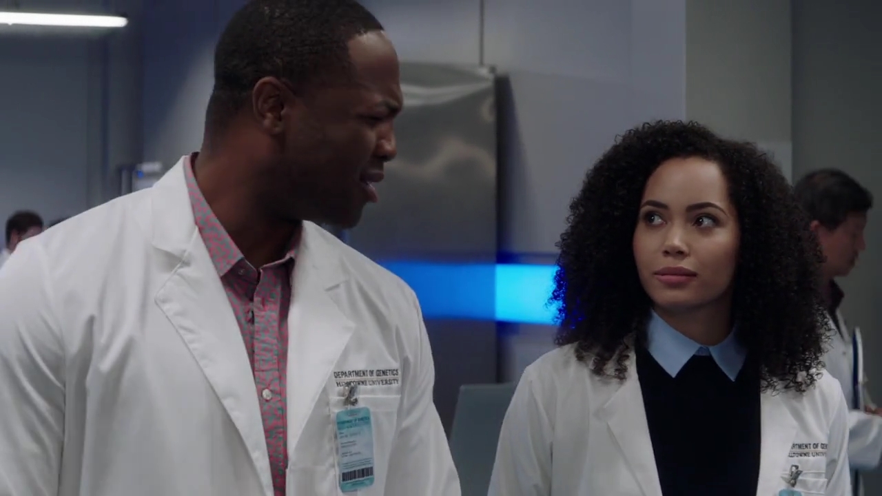 Charmed-Online-dot-nl_Charmed-1x02LetThisMotherOut00530.jpg