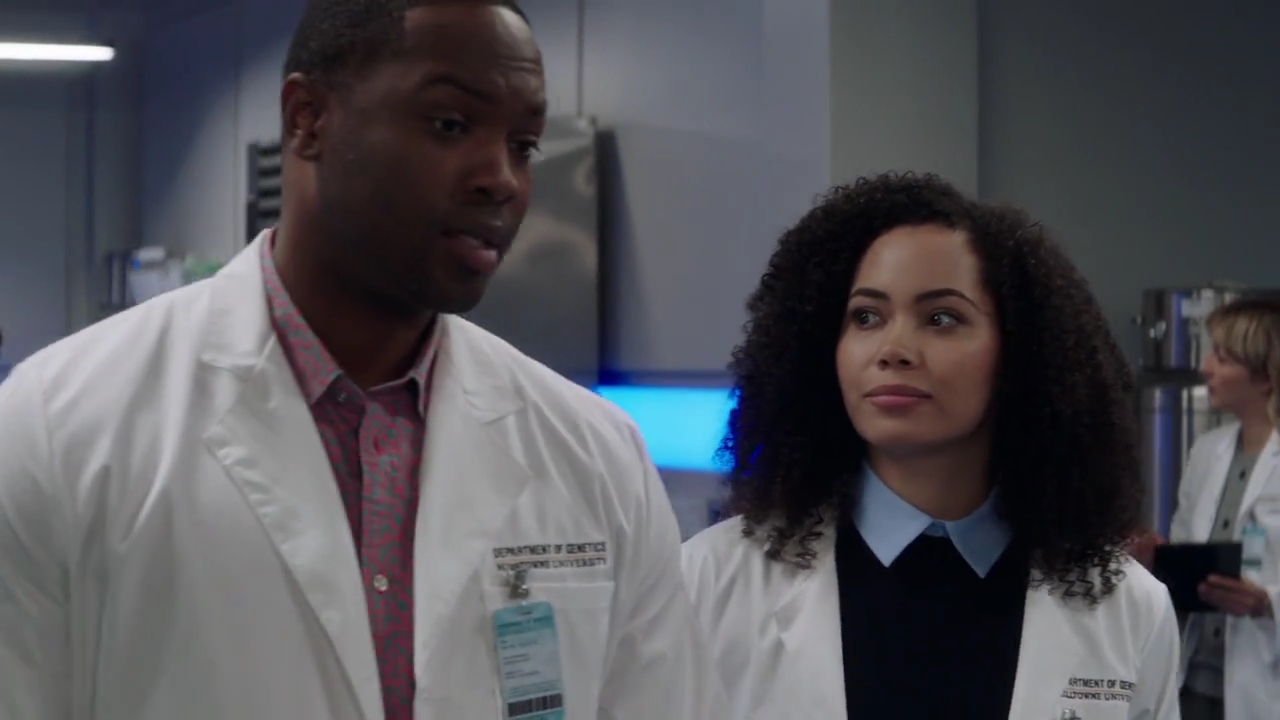 Charmed-Online-dot-nl_Charmed-1x02LetThisMotherOut00532.jpg