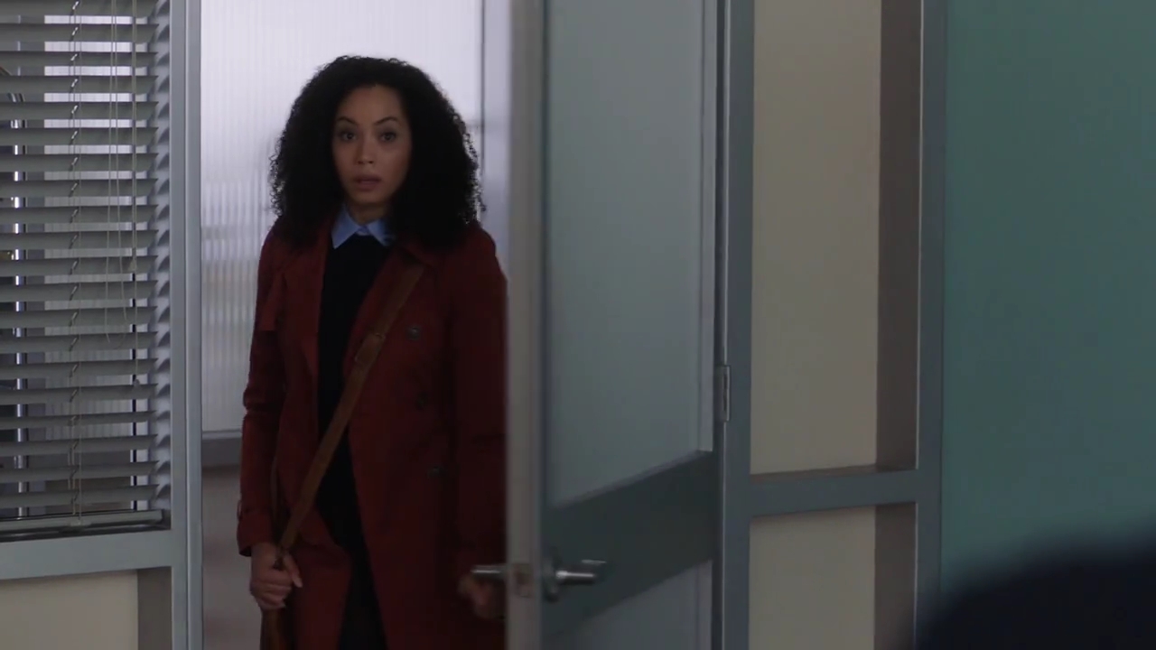 Charmed-Online-dot-nl_Charmed-1x02LetThisMotherOut00694.jpg Charmed-Online-dot-nl_Charmed-1x02LetThisMotherOut00694.jpg