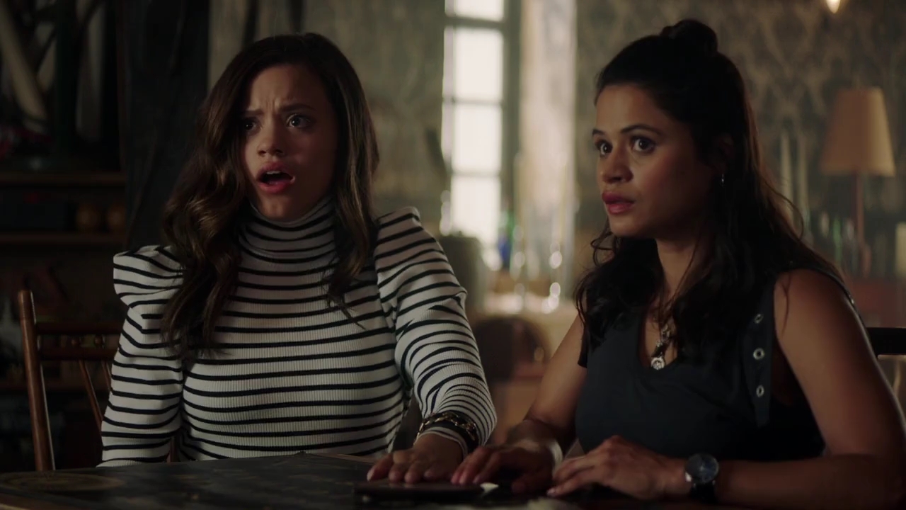 Charmed-Online-dot-nl_Charmed-1x02LetThisMotherOut00781.jpg