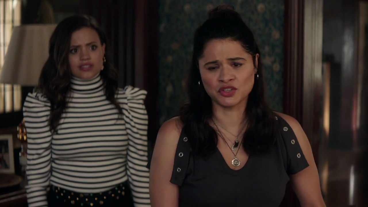 Charmed-Online-dot-nl_Charmed-1x02LetThisMotherOut00824.jpg