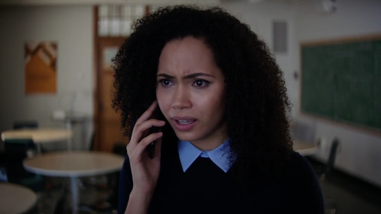 Charmed-Online-dot-nl_Charmed-1x02LetThisMotherOut00989.jpg