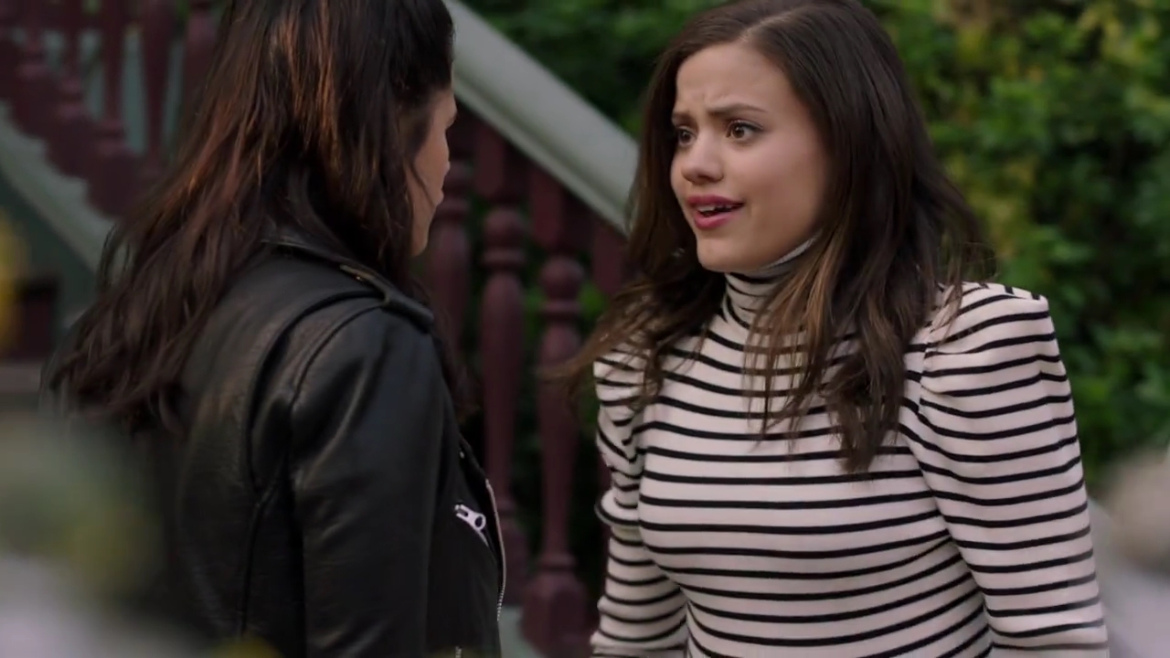 Charmed-Online-dot-nl_Charmed-1x02LetThisMotherOut01221.jpg