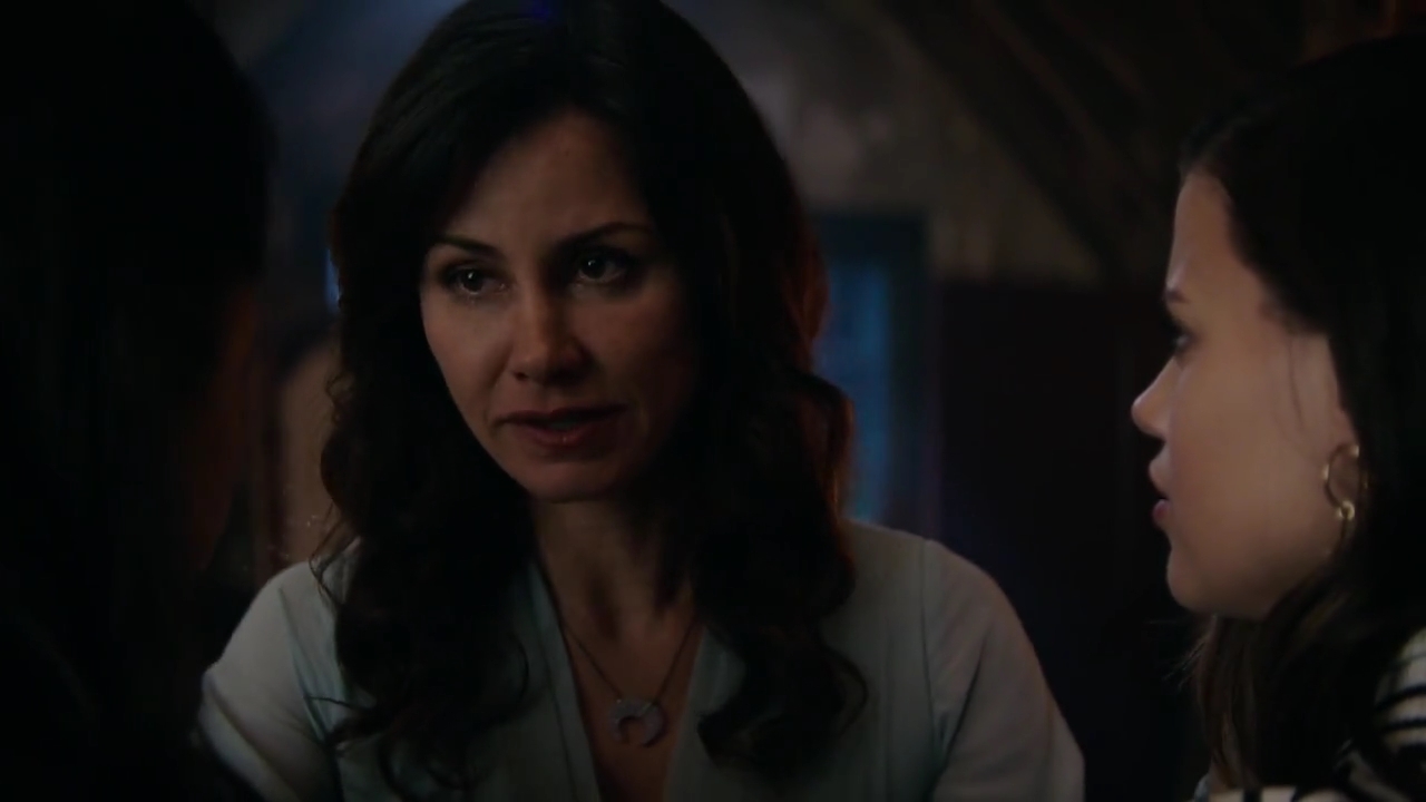 Charmed-Online-dot-nl_Charmed-1x02LetThisMotherOut01291.jpg Charmed-Online-dot-nl_Charmed-1x02LetThisMotherOut01291.jpg