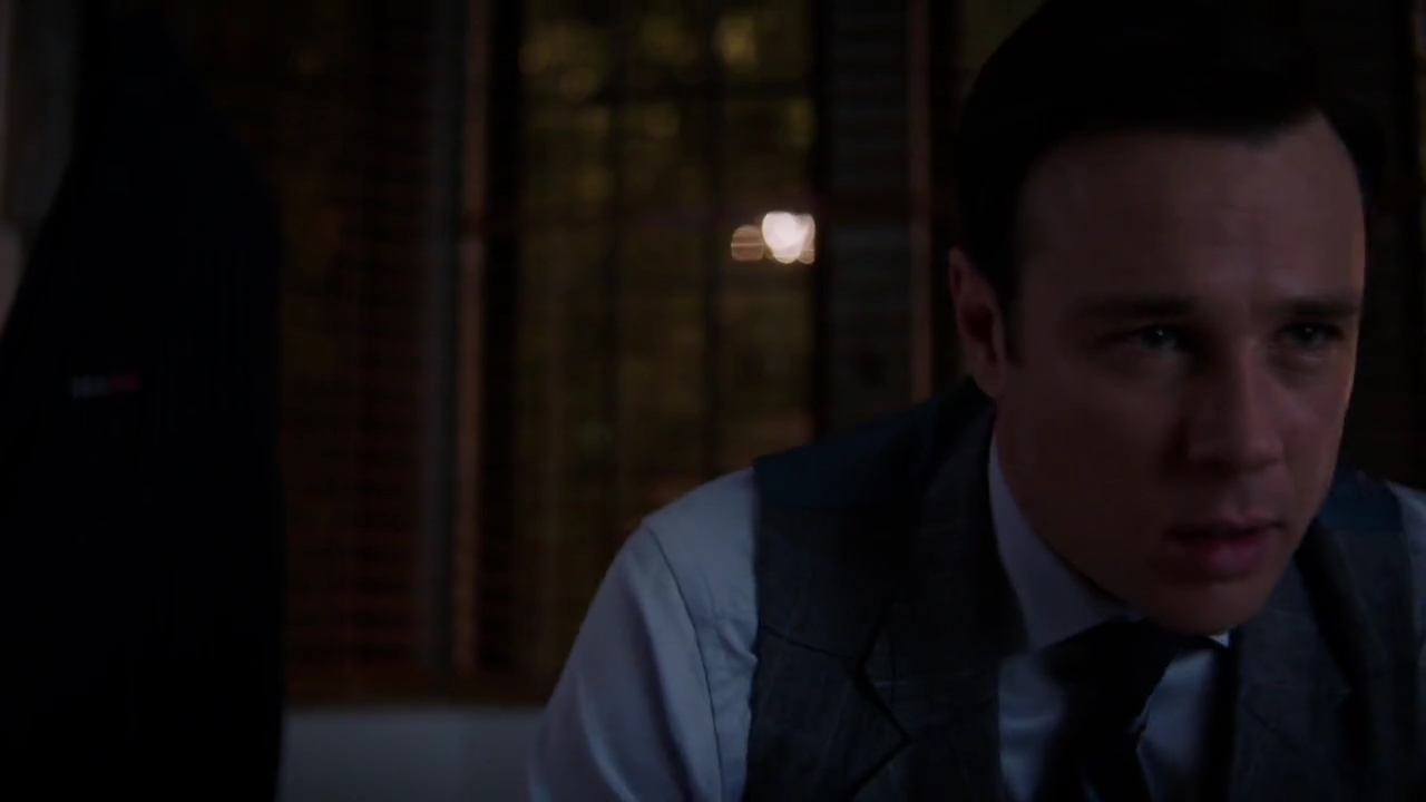 Charmed-Online-dot-nl_Charmed-1x02LetThisMotherOut01338.jpg