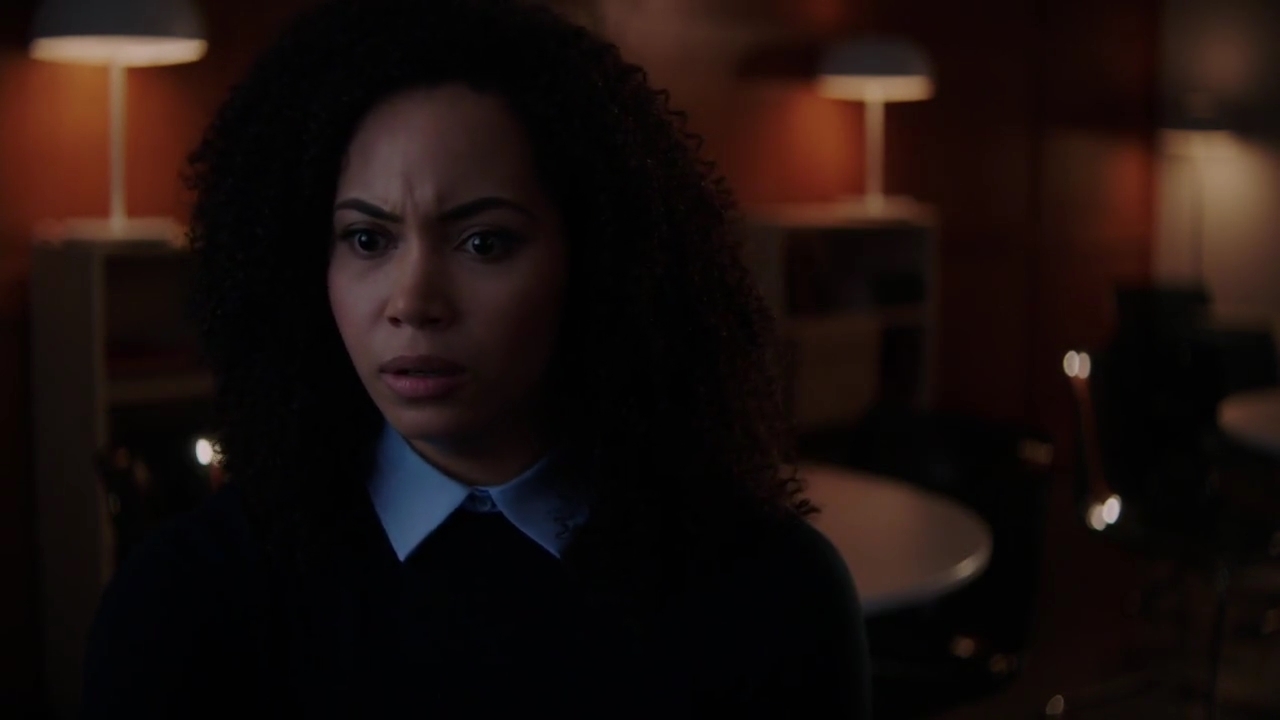Charmed-Online-dot-nl_Charmed-1x02LetThisMotherOut01346.jpg Charmed-Online-dot-nl_Charmed-1x02LetThisMotherOut01346.jpg
