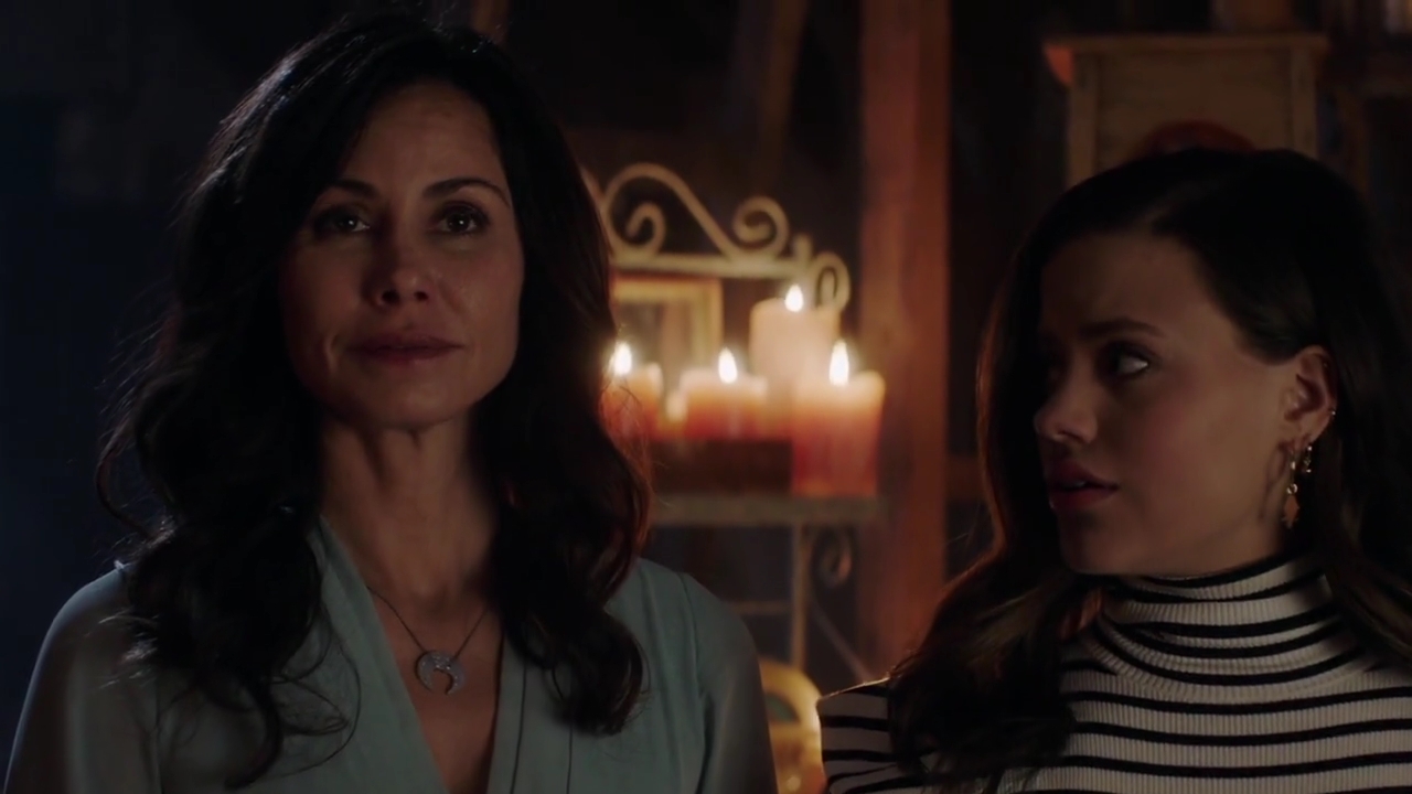 Charmed-Online-dot-nl_Charmed-1x02LetThisMotherOut01375.jpg