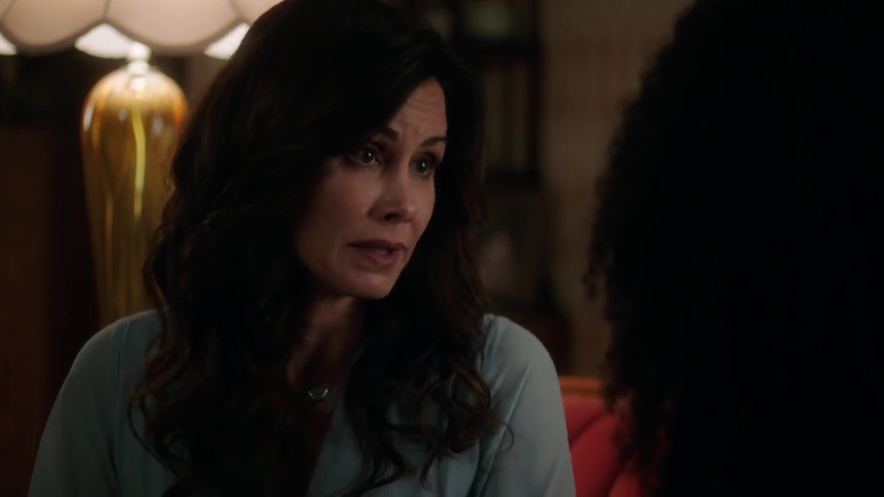 Charmed-Online-dot-nl_Charmed-1x02LetThisMotherOut01394.jpg Charmed-Online-dot-nl_Charmed-1x02LetThisMotherOut01394.jpg